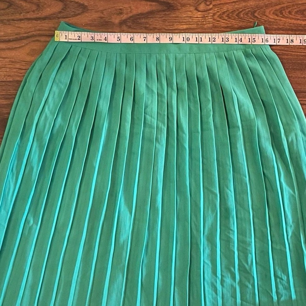 Vintage Green Pleated Skirt Size M - Picture 3 of 4